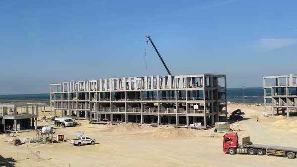 配圖1 沙特項目施工場景.jpg