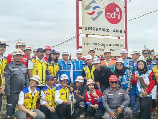 印尼副總統視察三寶壟高速項目.jpg